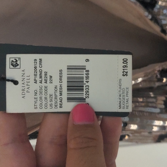 BRAND NEW WITH TAGS Adrianna Papell Beaded Mesh Dress - Picture 8 of 12